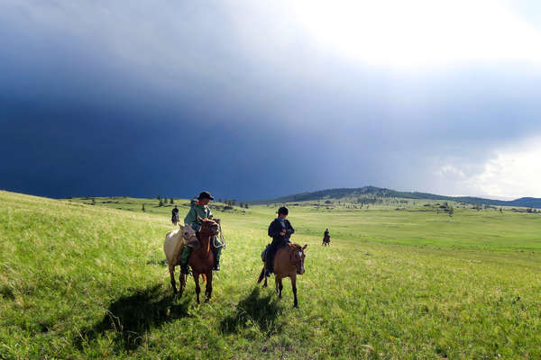 The storm rolling into the steppes of Khentii