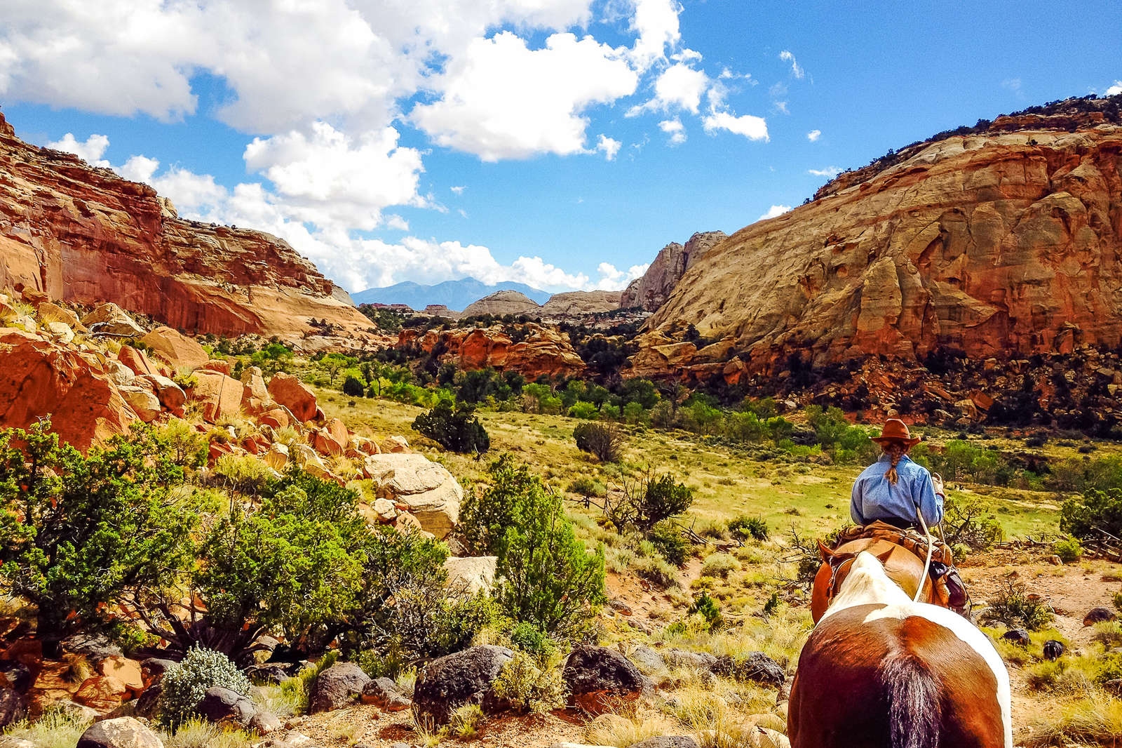 A horseback holiday that takes place in the “Gateway City” to the