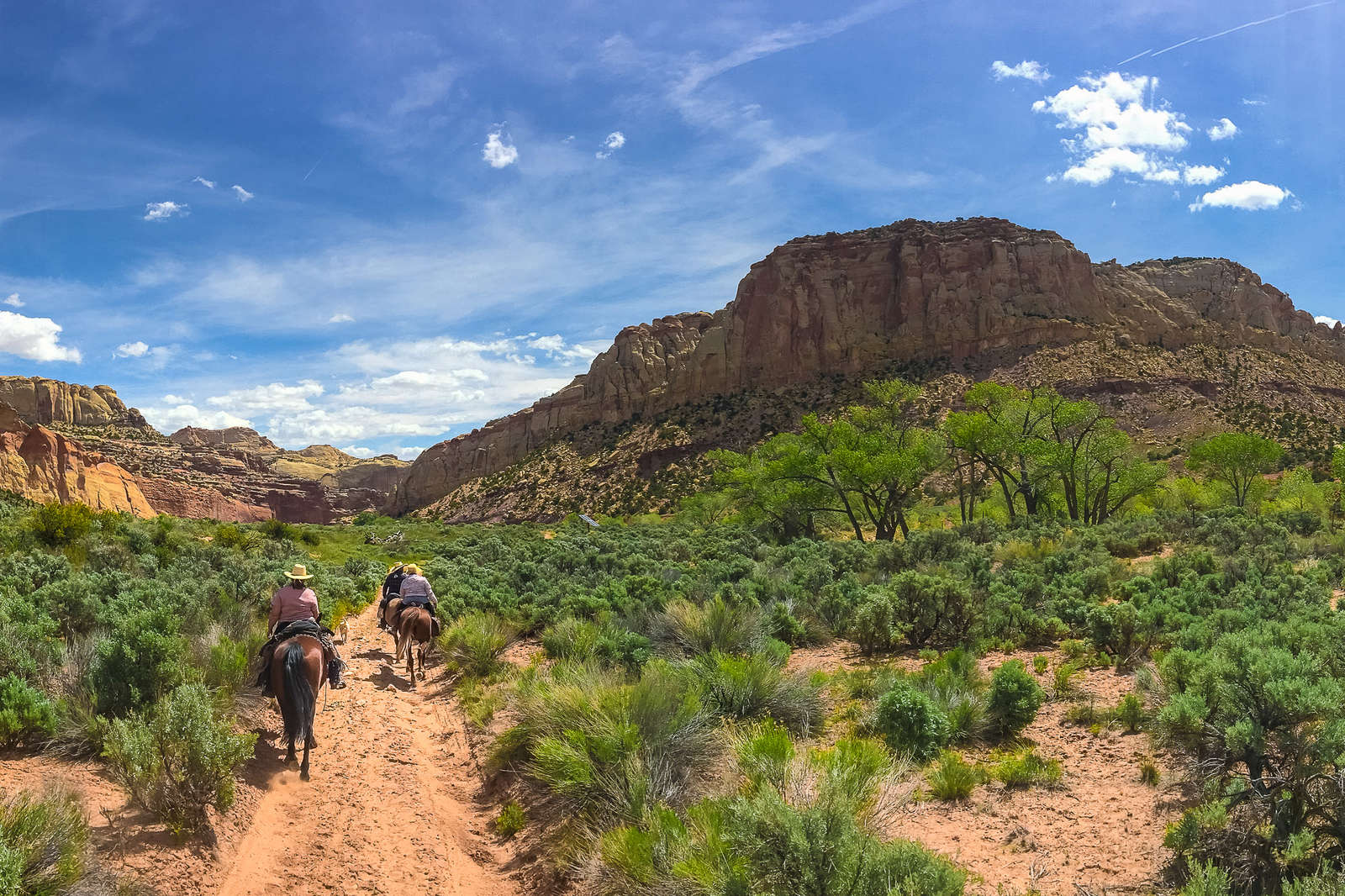 A horseback holiday that takes place in the “Gateway City” to the