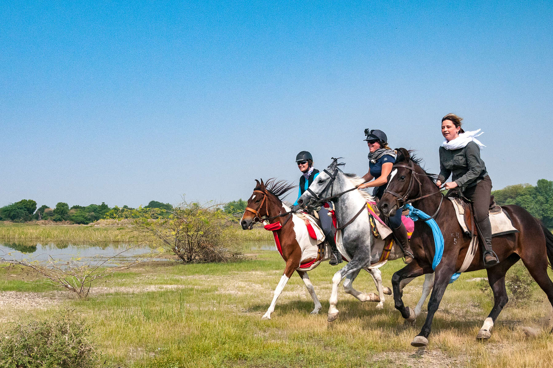 Adventures on horseback in Rajasthan Horse riding holiday in India Aravalli hills and Pushkar