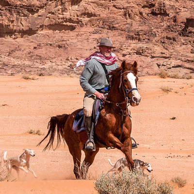 Chris Leservoisier horse riding, team Equus Journeys
